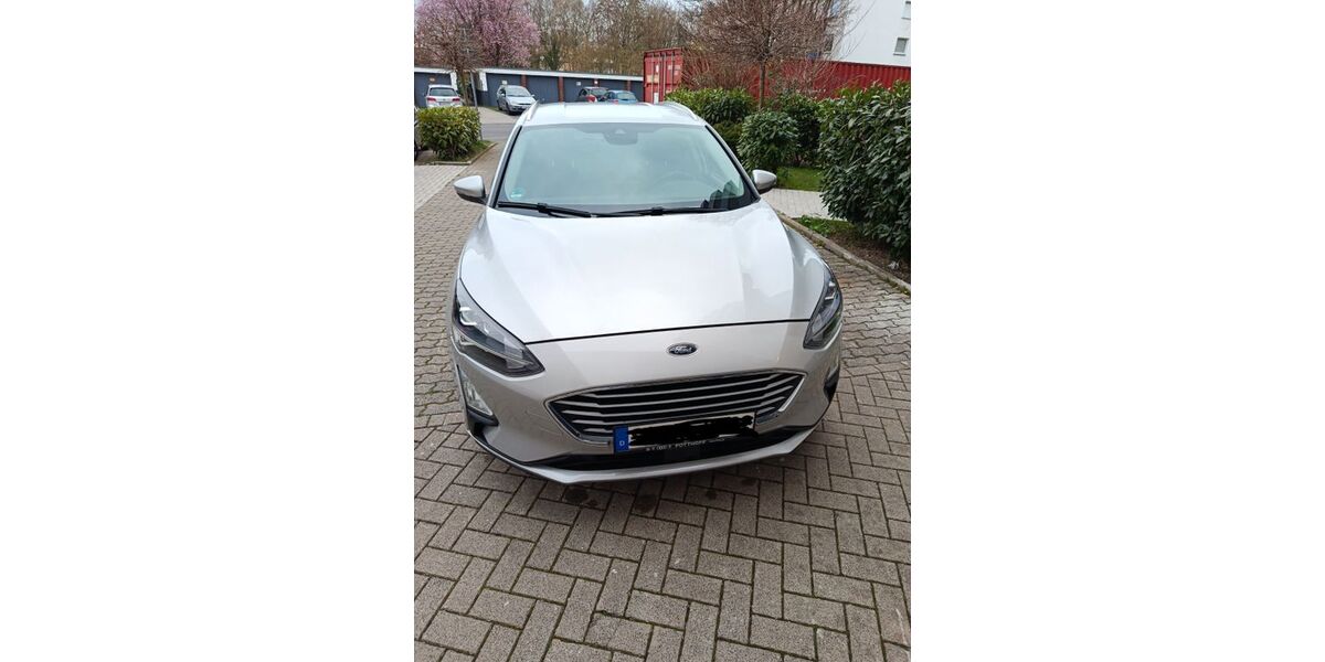 Ford Focus 140.000 km 13.900 &euro; Werl 59457