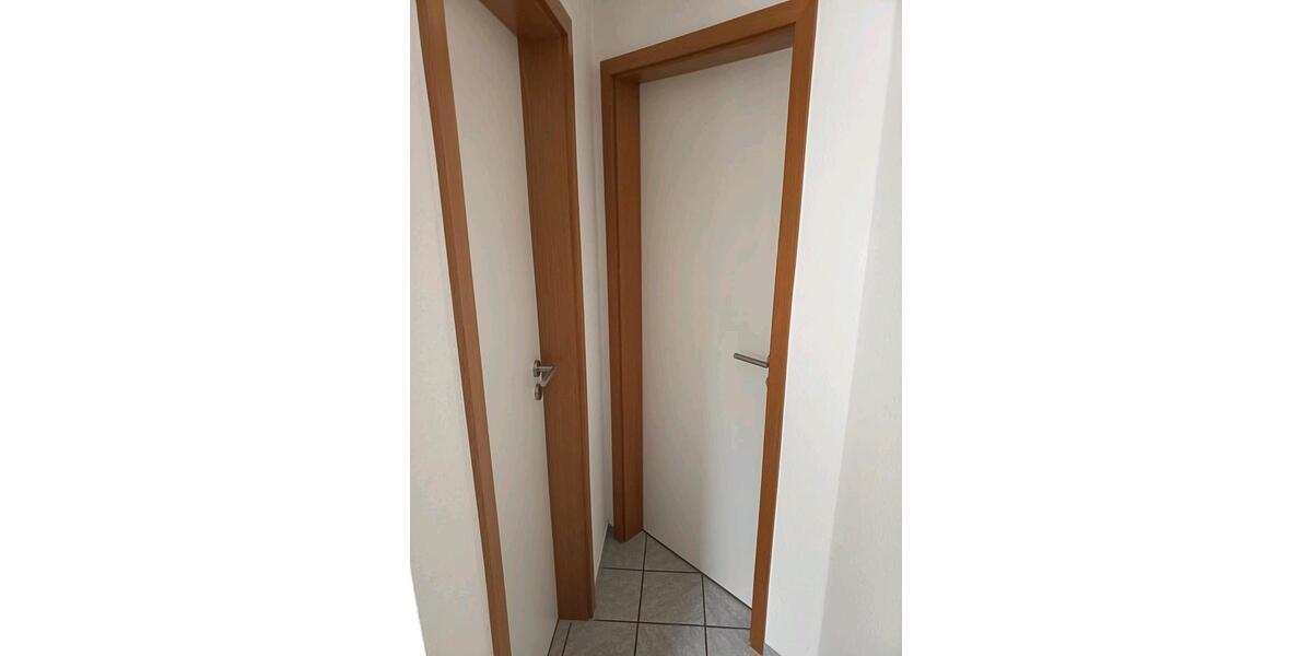 Erdgeschoßwohnung Arnsberg - 3 Zimmer, 85 m&sup2;, 800&euro; | Angebot:25269490