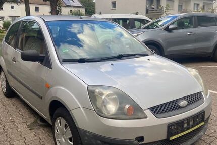 Ford Fiesta 130.000 km 1.990 &euro; DORTMUND 44388