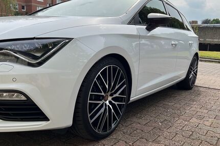 Seat Leon 87.000 km 21.999 &euro; Holzwickede 59439