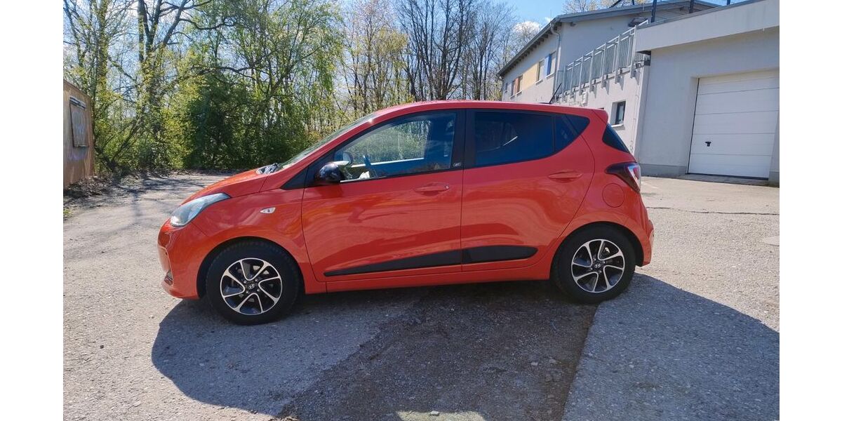 Hyundai i10 13.200 km 12.200 &euro; Ennepetal 58256