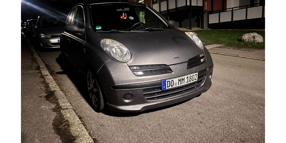 Nissan Micra 177.000 km 1.999 &euro; Dortmund 44149