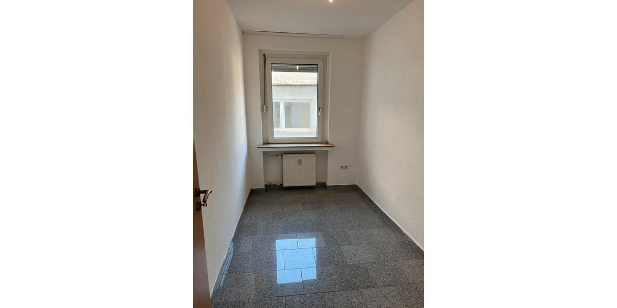 Etagenwohnung Hagen - 4 Zimmer, 80 m&sup2;, 750&euro; | Angebot:25499340