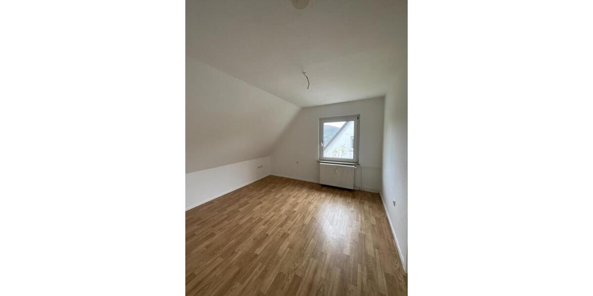Dachgeschoßwohnung Herscheid - 2 Zimmer, 39 m&sup2;, 329&euro; | Angebot:22991669