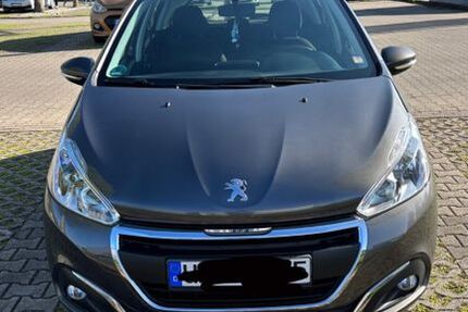 Peugeot 208 103.800 km 6.500 &euro; Schwerte 58239