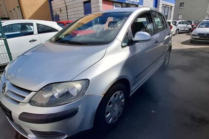 VW Golf 97.800 km 3.650 &euro; Dortmund 44339