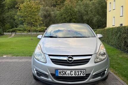 Opel Corsa 59.077 km 4.600 &euro; Arnsberg 59755
