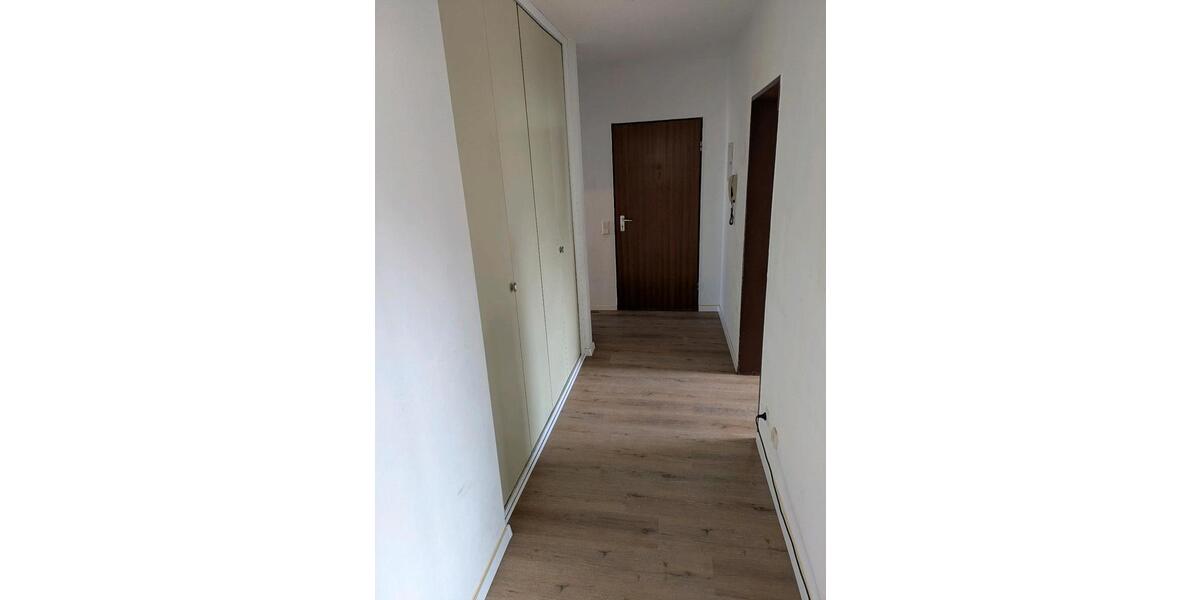 Etagenwohnung Fröndenberg (Ruhr) - 3 Zimmer, 84 m&sup2;, 650&euro; | Angebot:25635898