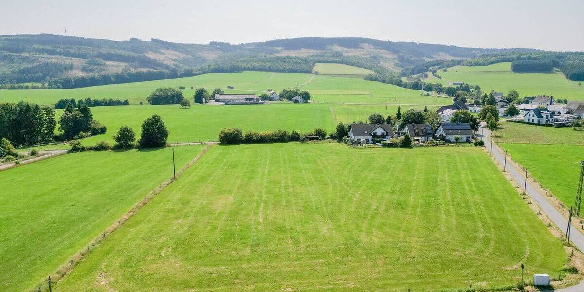 Einfamilienhaus Sundern-Meinkenbracht Meinkenbracht - 1 Zimmer, 344 m&sup2;, 360.000&euro; | Angebot:25744699