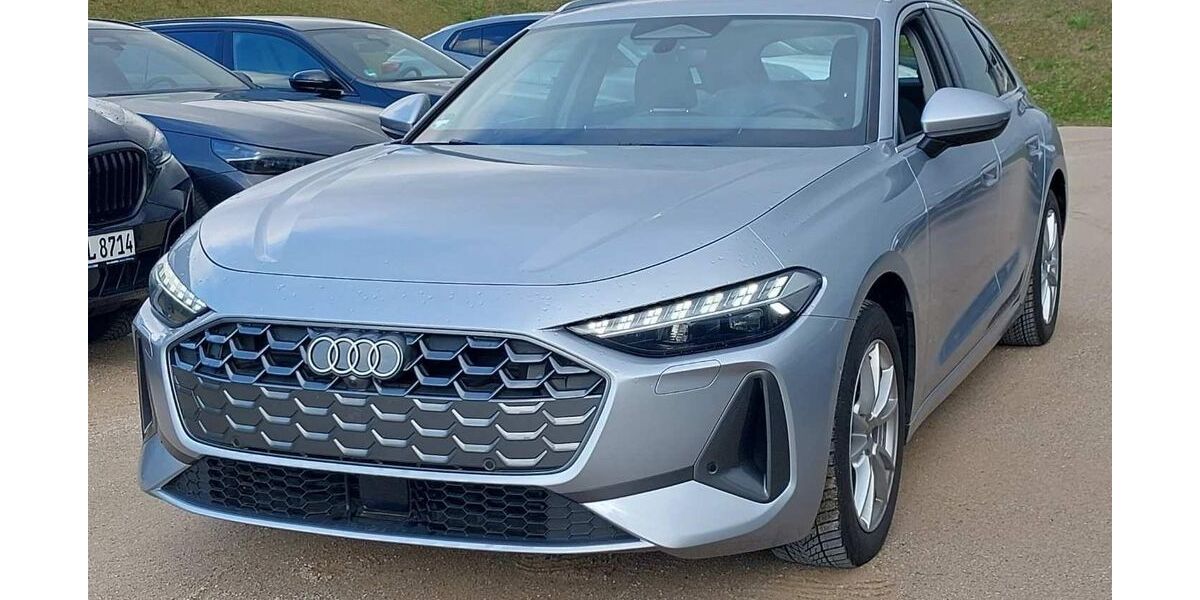 Audi A5 12.926 km 43.525 &euro; Hagen 58091