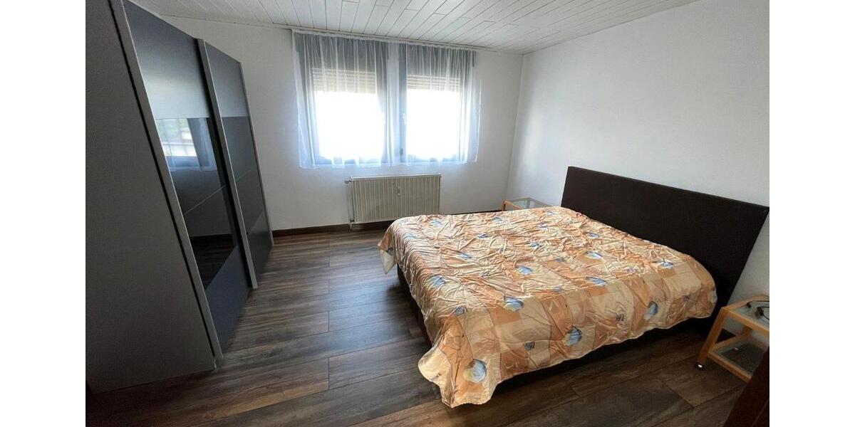 Etagenwohnung Ennepetal - 2 Zimmer, 70 m&sup2;, 950&euro; | Angebot:25649488