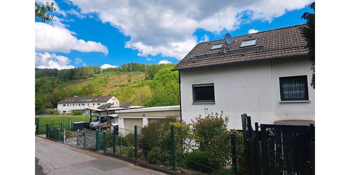Doppelhaushälfte Neuenrade - 4 Zimmer, 156 m&sup2;, 245.000&euro; | Angebot:26907946