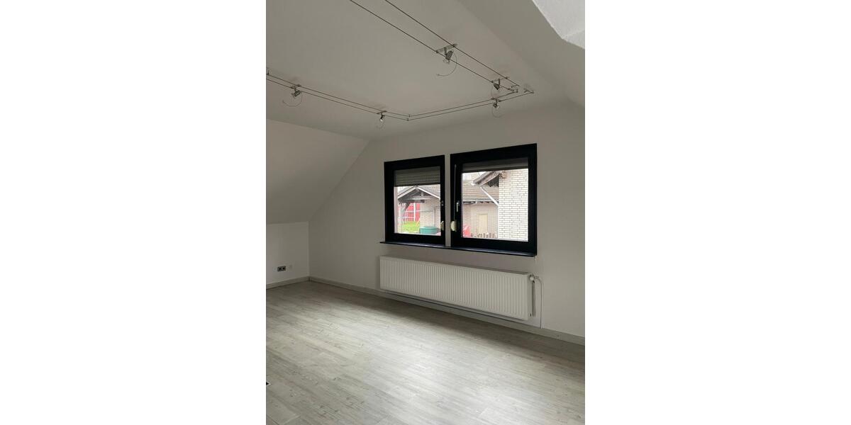 Dachgeschoßwohnung Hemer - 2 Zimmer, 70 m&sup2;, 620&euro; | Angebot:25484214