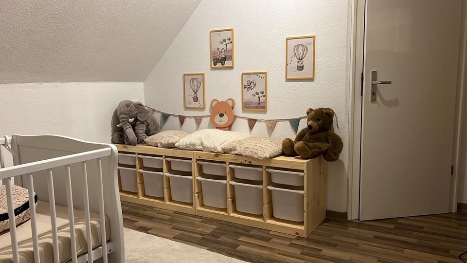 Dachgeschoßwohnung Sundern (Sauerland) - 4 Zimmer, 130 m&sup2;, 807&euro; | Angebot:25637274