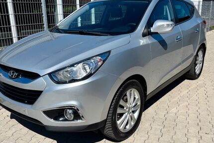 Hyundai ix35 139.396 km 9.990 &euro; Dortmund 44145