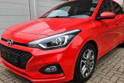 Hyundai i20 35.000 km 13.500 &euro; Hagen 58095