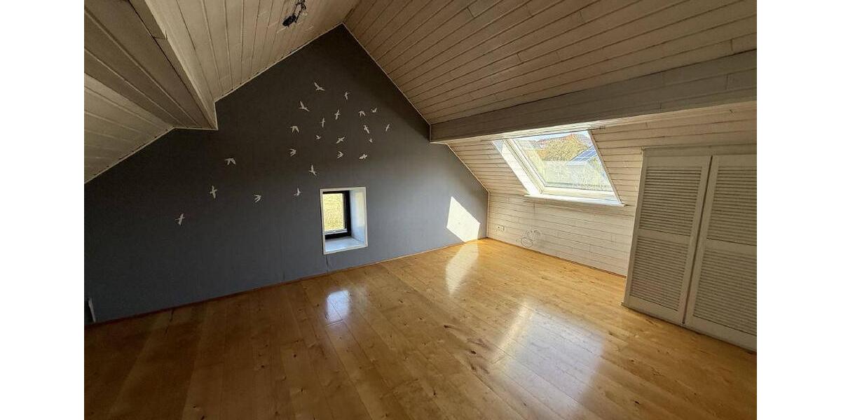 Einfamilienhaus Ense - 7 Zimmer, 270 m&sup2;, 1.350&euro; | Angebot:25918709