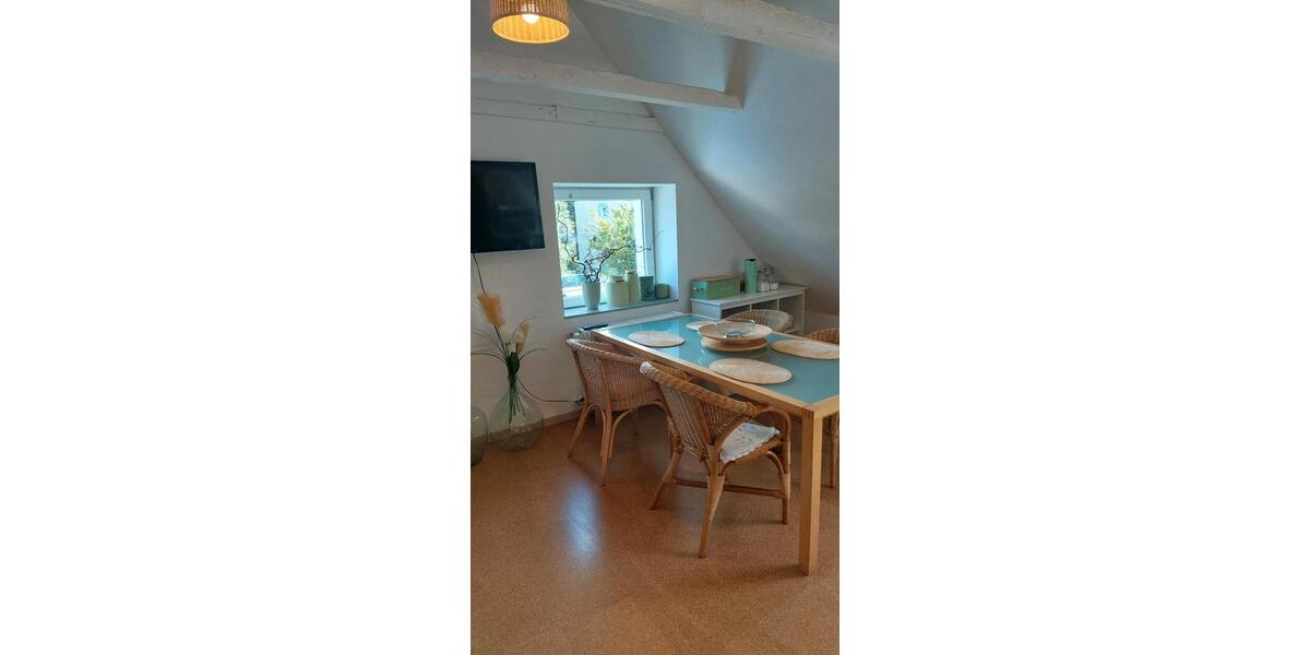 Dachgeschoßwohnung Dortmund Aplerbeck - 2 Zimmer, 70 m&sup2;, 1.250&euro; | Angebot:23356716