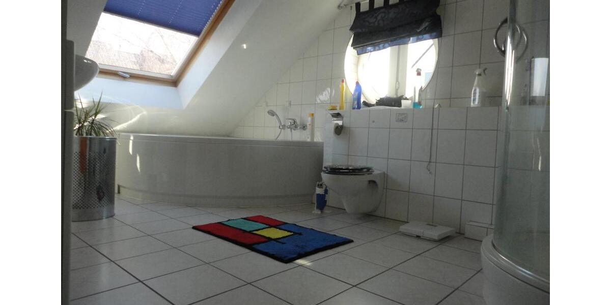 Dachgeschoßwohnung Hagen Hagen-Nord - 2.5 Zimmer, 73 m&sup2;, 770&euro; | Angebot:25943773