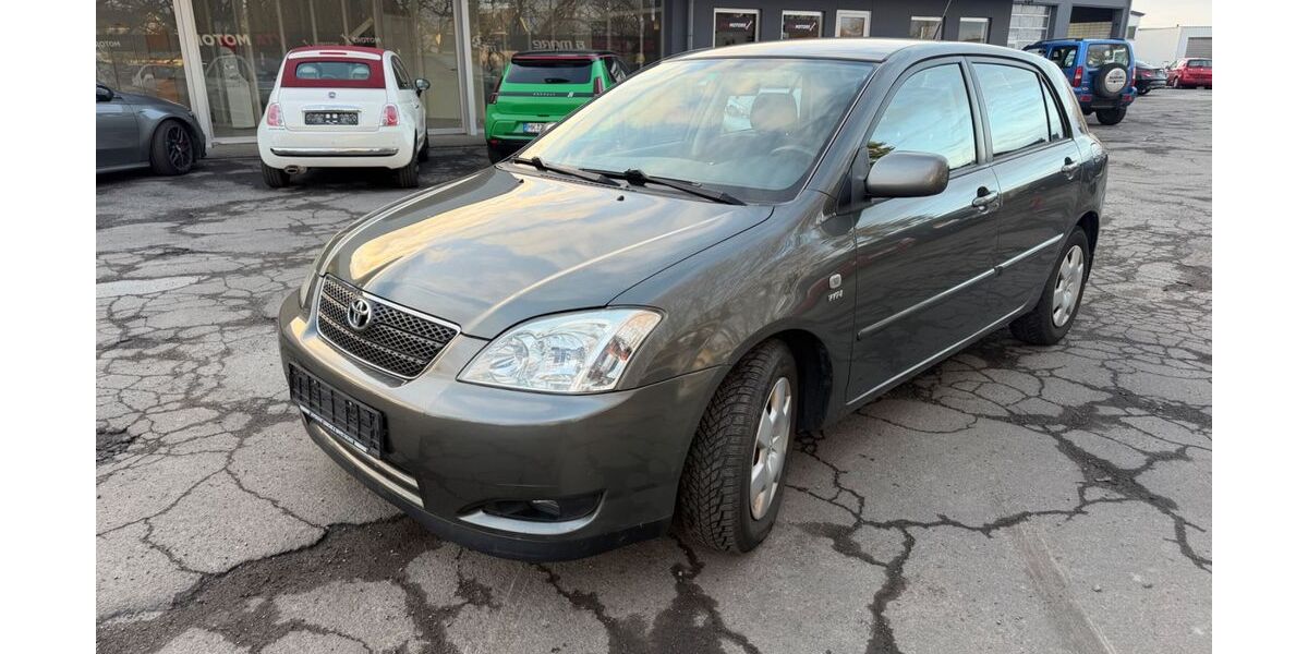 Toyota Corolla 92.000 km 4.990 &euro; Halver 58553