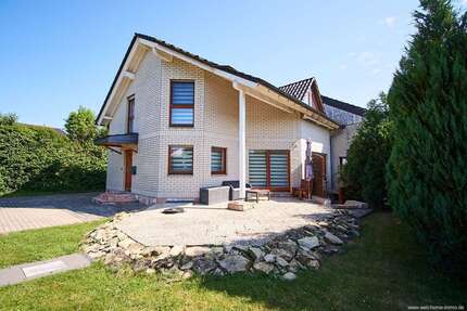 Haus Arnsberg Holzen - 4 Zimmer, 108 m&sup2;, 358.000&euro; | Angebot:27023543