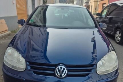 VW Golf 163.000 km 6.500 &euro; Dortmund 44388