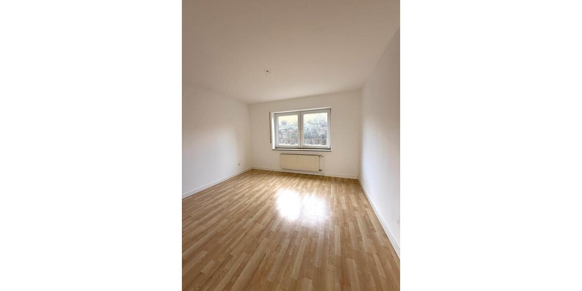Etagenwohnung Schwerte - 2 Zimmer, 42 m&sup2;, 300&euro; | Angebot:25947673