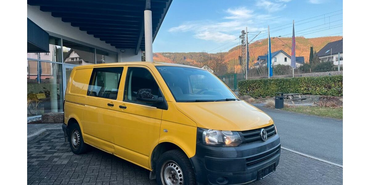 VW T5 Transporter 170.000 km 6.500 &euro; Finnentrop 57413