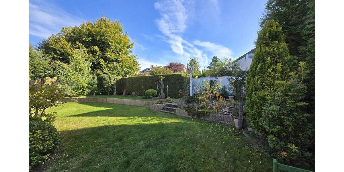 Einfamilienhaus Dortmund Aplerbeck - 7 Zimmer, 192 m&sup2;, 649.000&euro; | Angebot:25685354