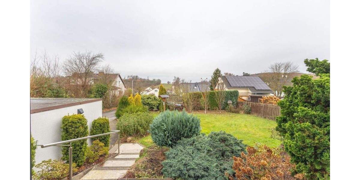 Einfamilienhaus Menden Mitte - 5 Zimmer, 122 m&sup2;, 215.000&euro; | Angebot:25729252