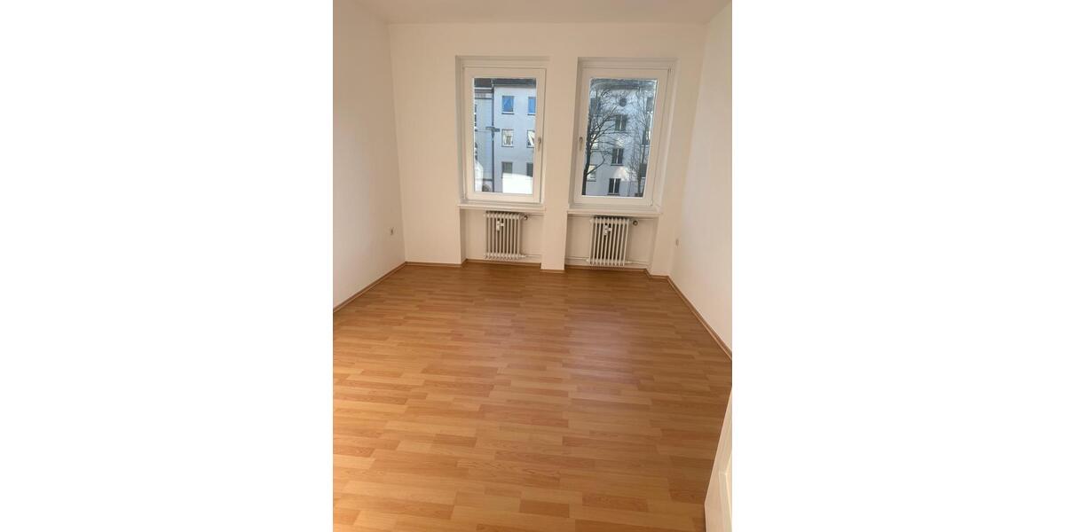 Etagenwohnung Dortmund Gartenstadt - 3 Zimmer, 82 m&sup2;, 999&euro; | Angebot:26626224