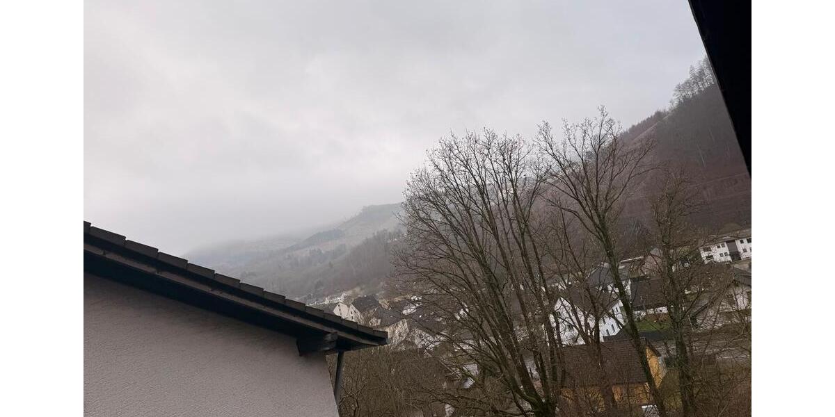 Dachgeschoßwohnung Plettenberg - 2 Zimmer, 60 m&sup2;, 550&euro; | Angebot:25366823