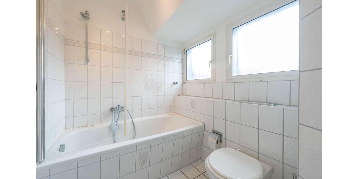 Etagenwohnung Dortmund - 4 Zimmer, 85 m&sup2;, 850&euro; | Angebot:26624216