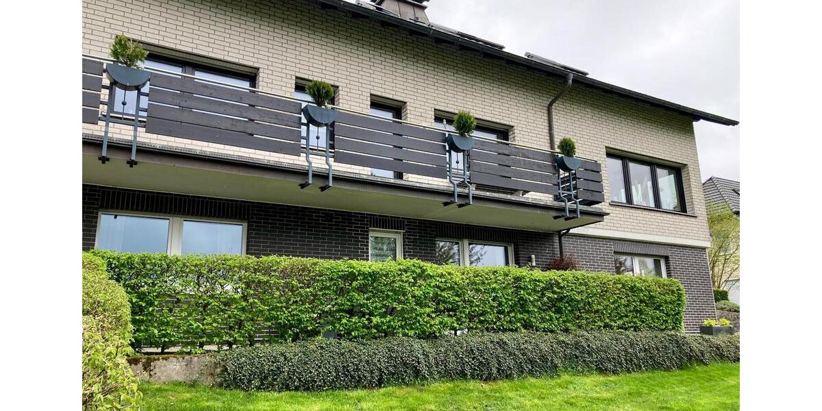 Einfamilienhaus Sundern (Sauerland) - 13 Zimmer, 350 m&sup2;, 548.000&euro; | Angebot:24380265