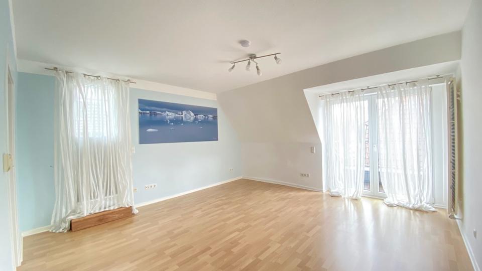 Dachgeschoßwohnung Menden (Sauerland) Bösperde - 2.5 Zimmer, 70 m&sup2;, 750&euro; | Angebot:25905931