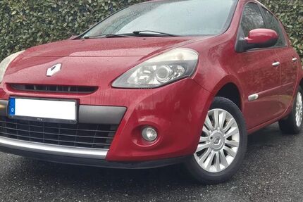 Renault Clio 161.000 km 2.290 &euro; Dortmund 44139