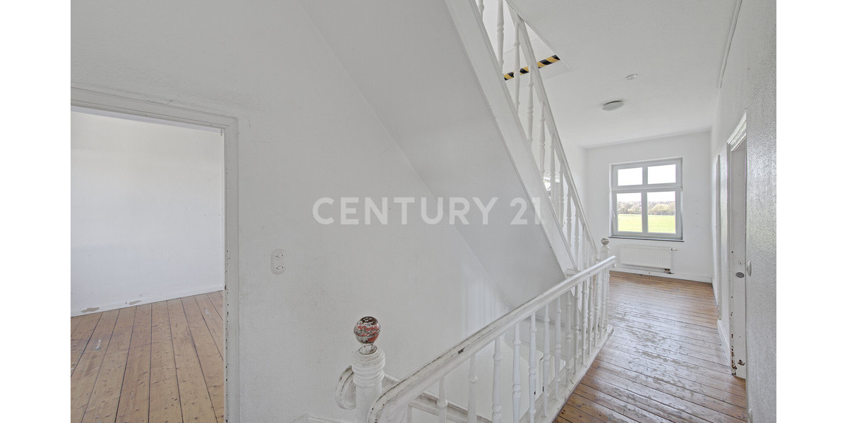 Familiendomizil: Altbau-Charme trifft auf grenzenlose Entfaltungs- und Gestaltungsmöglichkeiten - Einfamilienhaus Lünen | Angebot:26465753