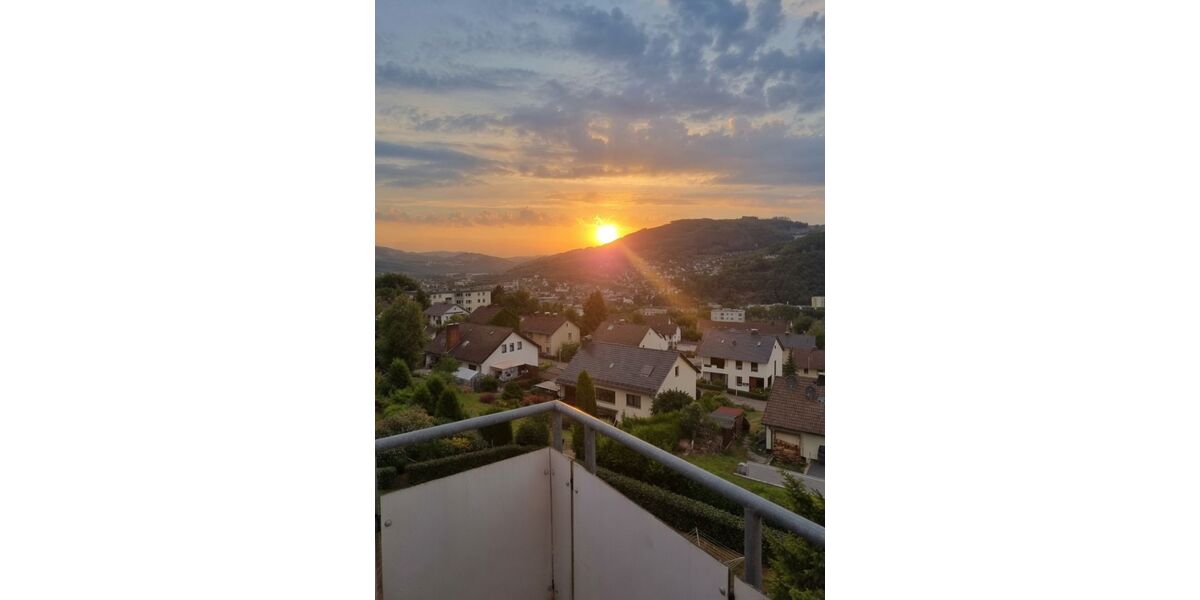 4 Zi. Küche, Bad, Flur, G.Bad, Diele. 132 - 4- Plettenberg Eschen | Angebot:27091773