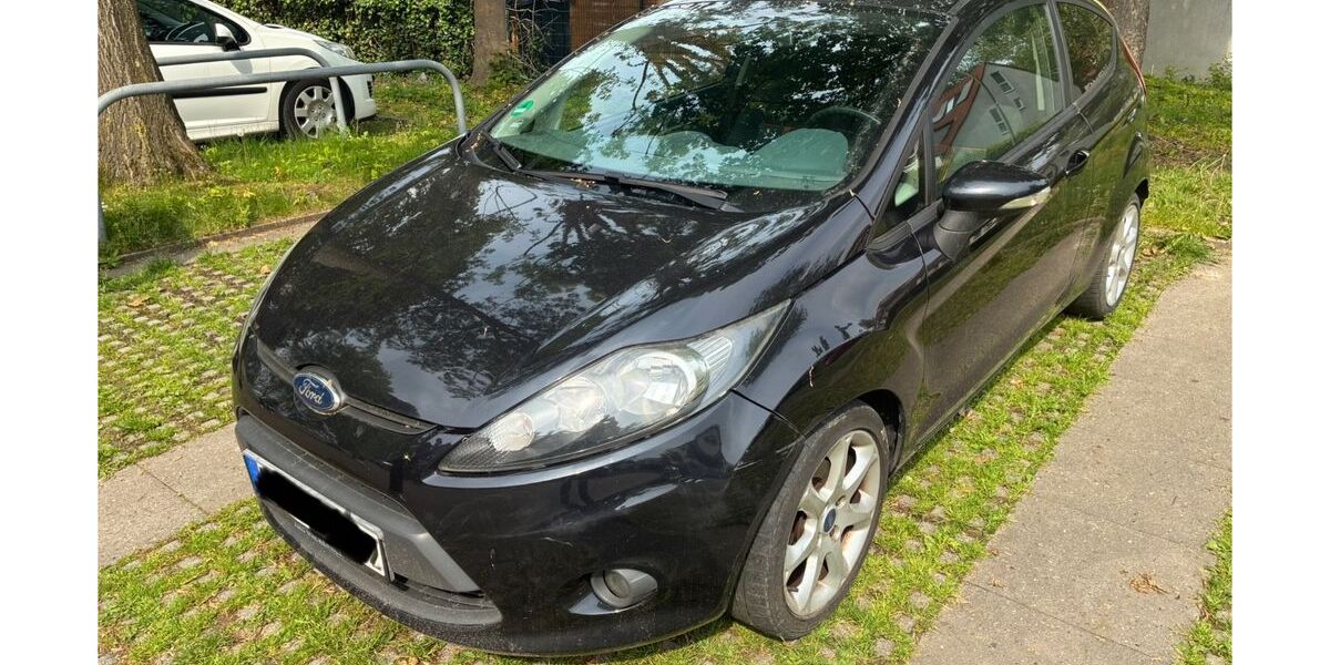 Ford Fiesta 254.000 km 2.000 &euro; dortmund 44388
