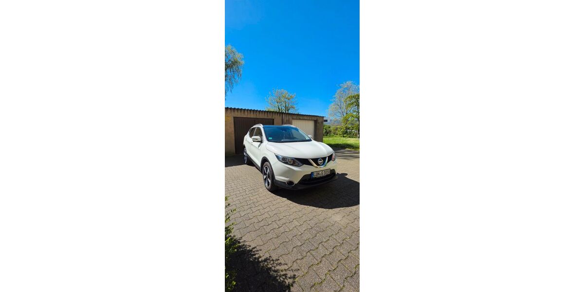 Nissan Qashqai 127.680 km 11.300 &euro; Lünen 44536