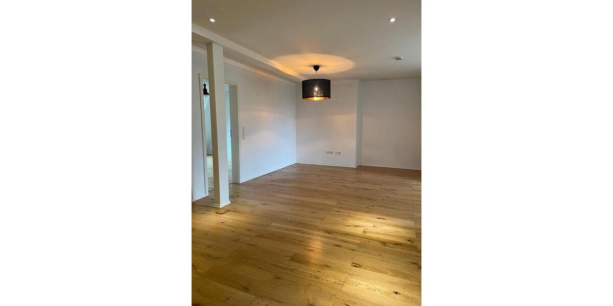Dachgeschoßwohnung Hagen Hagen-Nord - 2 Zimmer, 60 m&sup2;, 699&euro; | Angebot:26180123