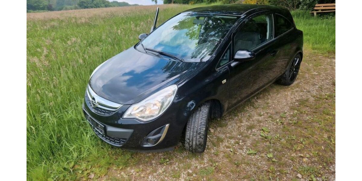 Opel Corsa 168.000 km 2.999 &euro; Halver 58553