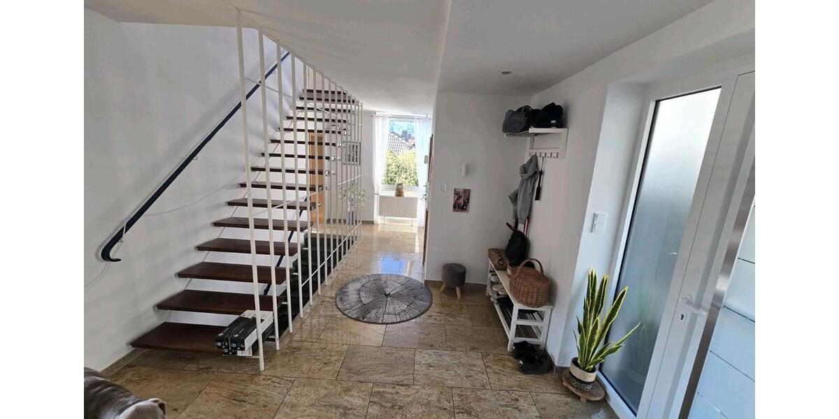 Einfamilienhaus Altena - 7 Zimmer, 160 m&sup2;, 1.200&euro; | Angebot:26610644