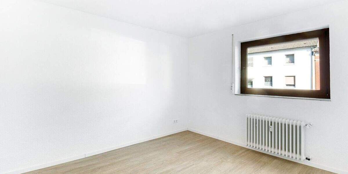 Etagenwohnung Lünen Altlünen - 3 Zimmer, 104 m&sup2;, 1.050&euro; | Angebot:25821834