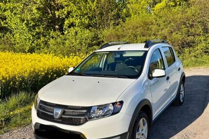 Dacia Sandero 79.100 km 6.990 &euro; Dortmund 44357