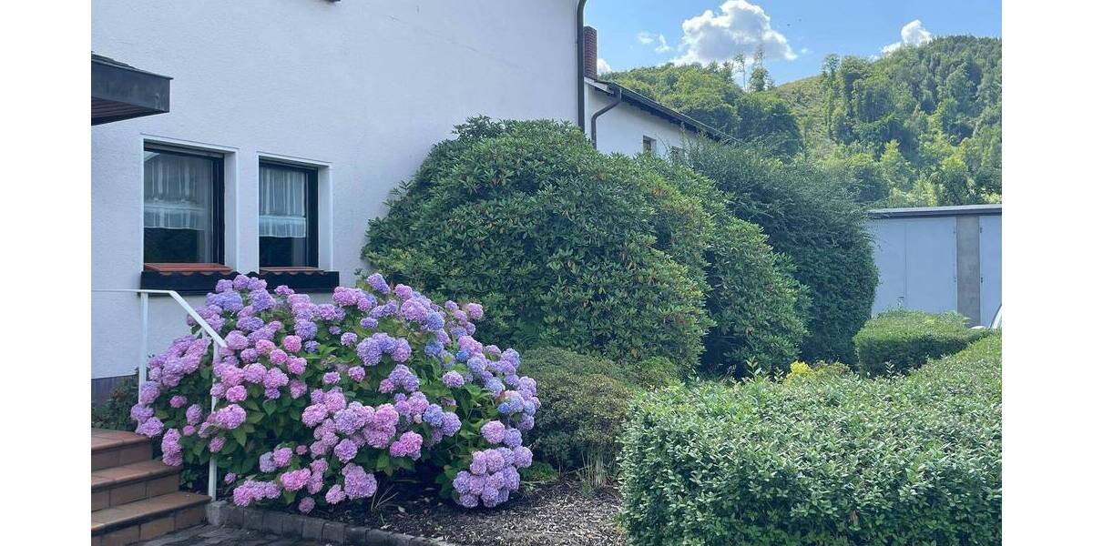 Einfamilienhaus Arnsberg Müschede - 8 Zimmer, 188 m&sup2;, 387.000&euro; | Angebot:25673328