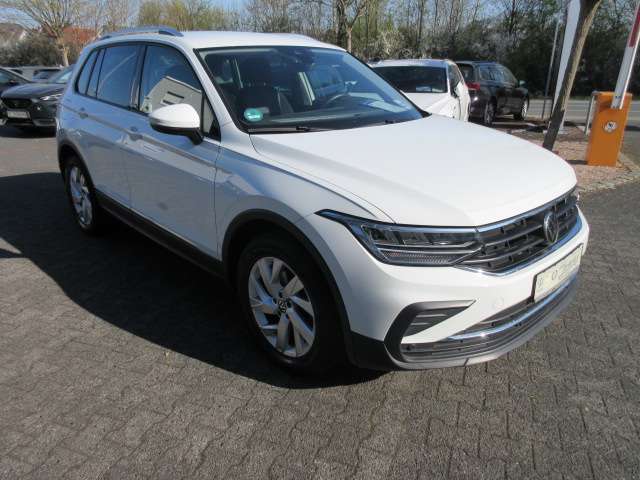 VW Tiguan Active 1.5 TSI DSG NAVI KAMERA ACC ALU 18 L 75.750 km 27.988 &euro; Bergkamen 59192