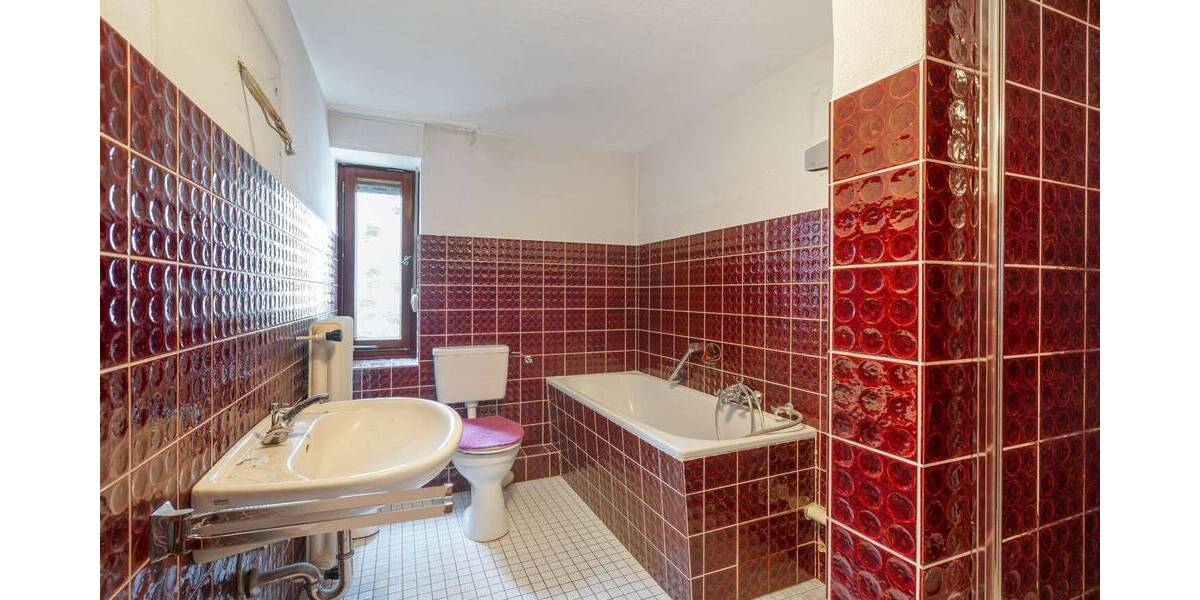 Mehrfamilienhaus, Wohnhaus Wetter (Ruhr) Volmarstein - 1 Zimmer, 250 m&sup2;, 325.000&euro; | Angebot:25775142