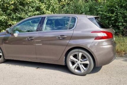 Peugeot 308 116.553 km 11.990 &euro; Dortmund 44388
