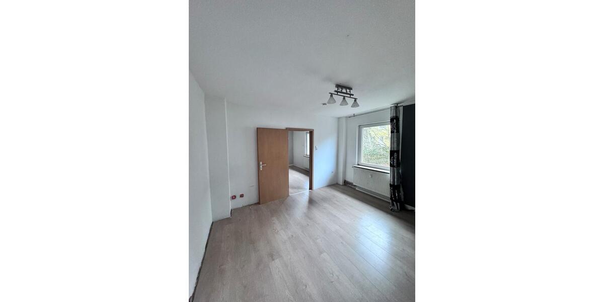 Etagenwohnung Lüdenscheid Brügge - 3 Zimmer, 68 m&sup2;, 580&euro; | Angebot:23818671